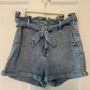 Paper bag shorts